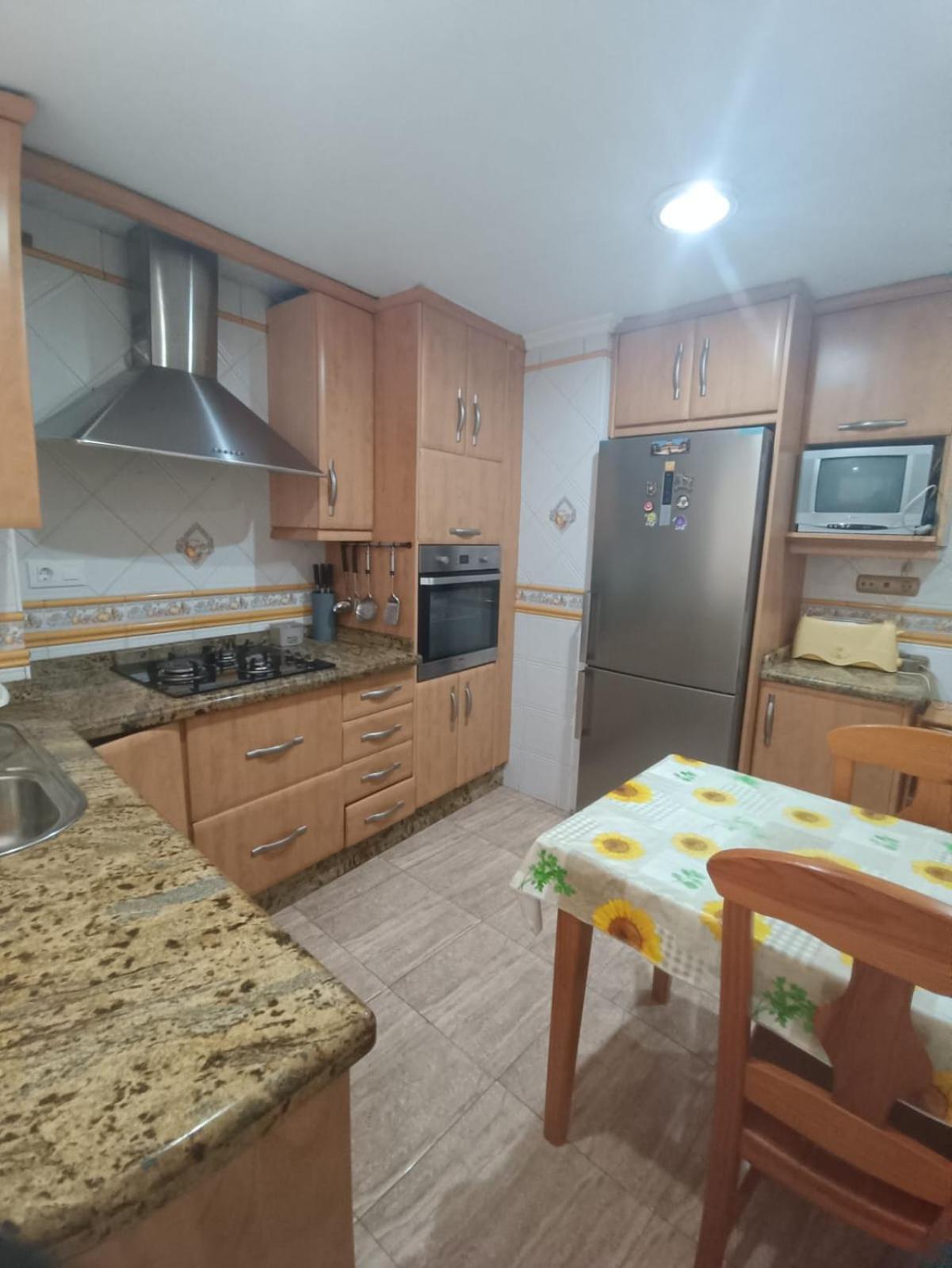 Pet Friendly - Apartamento Centrico Y Cerca De La Playa Santa Pola Exterior photo