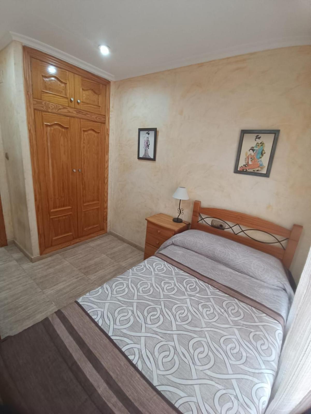 Pet Friendly - Apartamento Centrico Y Cerca De La Playa Santa Pola Exterior photo